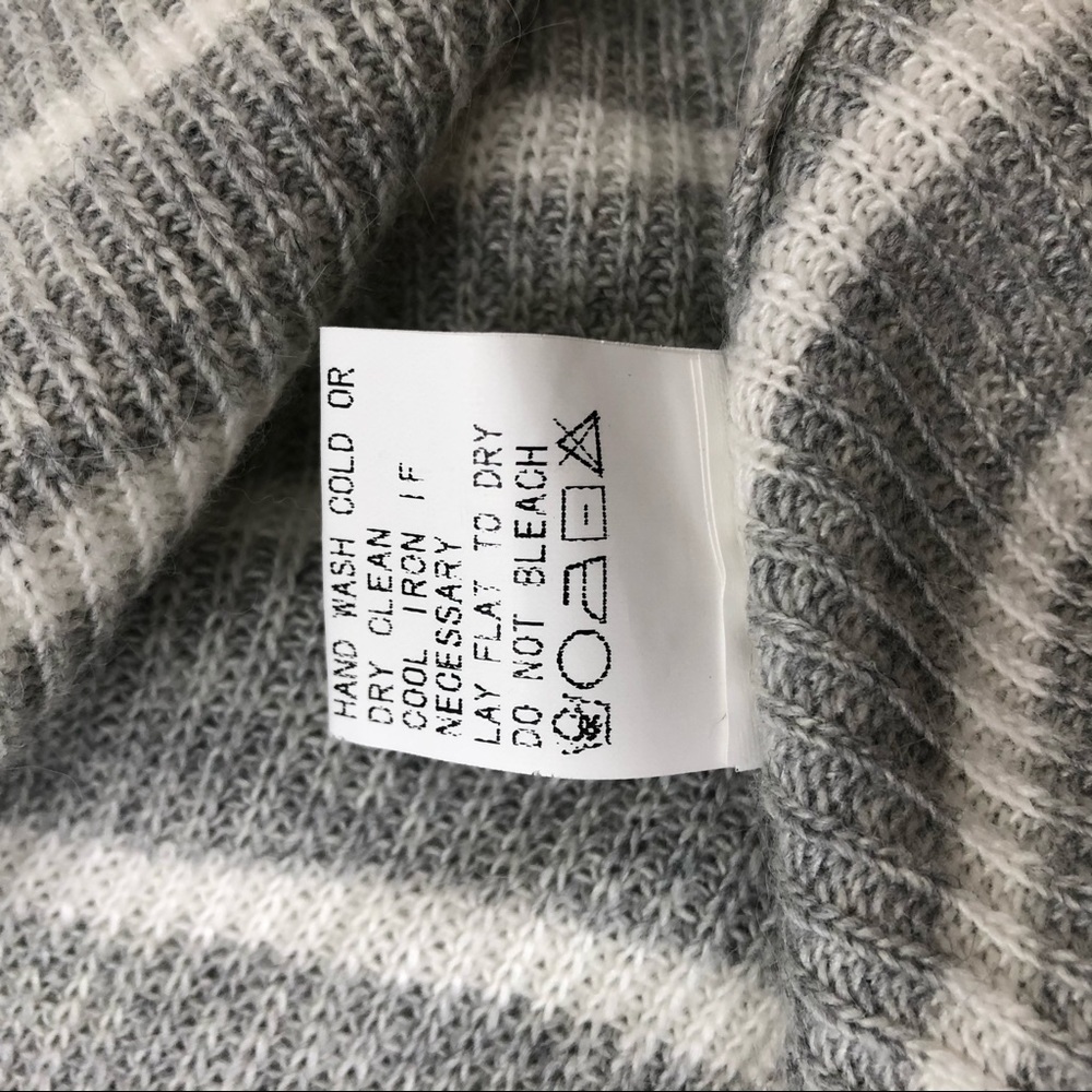 Fate by lfd striped Waffle knit Woman’s Sweater - Picture 3 of 6